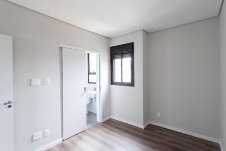 Apartamento à venda com 161m², 4 quartos e 4 vagasSuíte 1