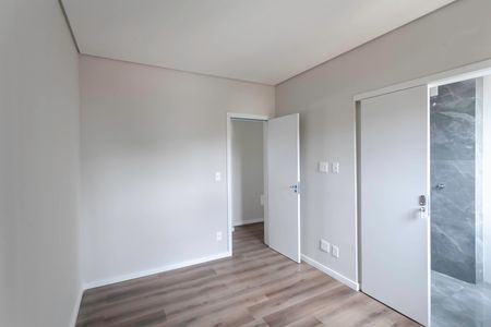 Apartamento à venda com 161m², 4 quartos e 4 vagasSuíte 1