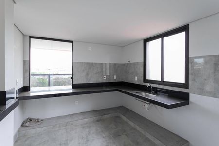 Apartamento à venda com 161m², 4 quartos e 4 vagasCozinha