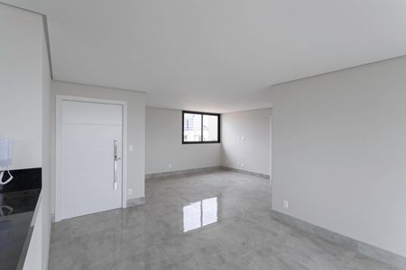 Apartamento à venda com 161m², 4 quartos e 4 vagasSala