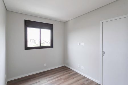Apartamento à venda com 161m², 4 quartos e 4 vagasSemi suíte 2