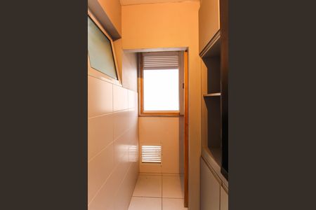 Apartamento à venda com 66m², 3 quartos e 1 vagaÁrea de Serviço