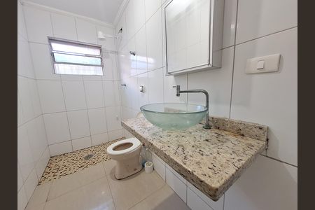 Casa para alugar com 86m², 1 quarto e 1 vaga Casa para alugar com 86m², 1 quarto e 1 vagaBanheiro social