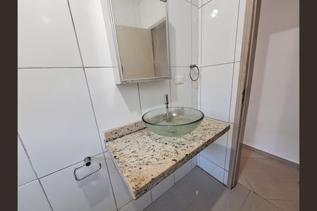 Casa para alugar com 86m², 1 quarto e 1 vaga Casa para alugar com 86m², 1 quarto e 1 vagaBanheiro social