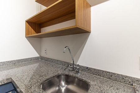 Cozinha de kitnet/studio à venda com 1 quarto, 26m² em Vila Buarque, São Paulo