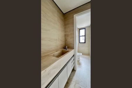 Apartamento à venda com 92m², 3 quartos e 2 vagasBanheiro Social