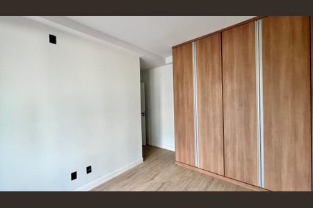 Apartamento à venda com 92m², 3 quartos e 2 vagasSuíte