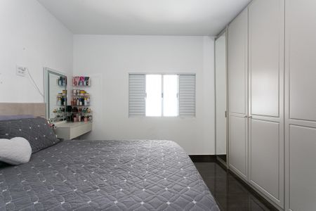 Quarto 1 de casa para alugar com 2 quartos, 120m² em Vila Beatriz, São Paulo