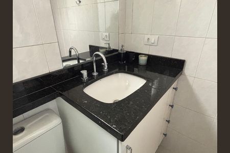 Apartamento para alugar com 110m², 2 quartos e 2 vagas Apartamento para alugar com 110m², 2 quartos e 2 vagasBanheiro Social