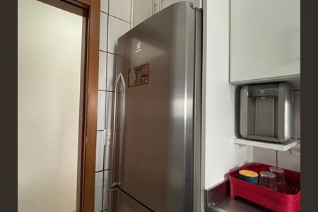 Apartamento para alugar com 110m², 2 quartos e 2 vagas Apartamento para alugar com 110m², 2 quartos e 2 vagasCozinha
