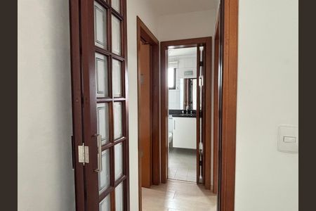 Apartamento para alugar com 110m², 2 quartos e 2 vagas Apartamento para alugar com 110m², 2 quartos e 2 vagasCorredor