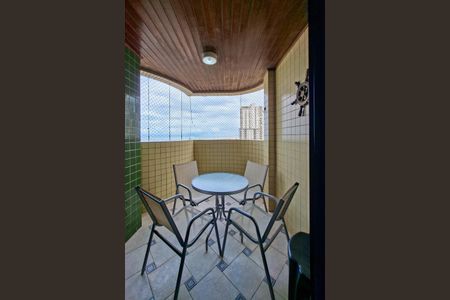 Apartamento para alugar com 86m², 3 quartos e 2 vagas Apartamento para alugar com 86m², 3 quartos e 2 vagasSacada da Sala