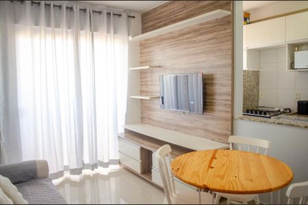 Sala de apartamento para alugar com 1 quarto, 36m² em Setor Leste Universitário, Goiânia