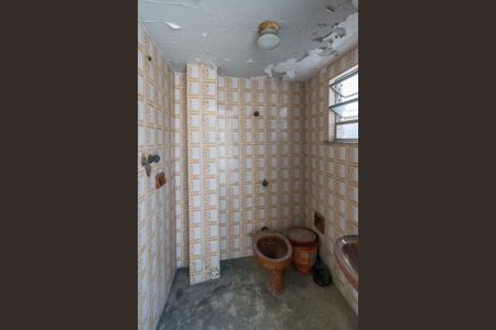 Casa à venda com 240m², 4 quartos e 4 vagasBanheiro do terraço