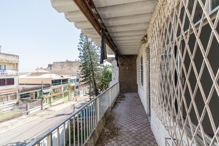 Casa à venda com 240m², 4 quartos e 4 vagasVaranda da sala do 2º andar