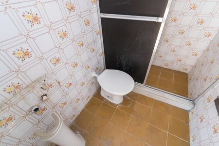 Casa à venda com 240m², 4 quartos e 4 vagasBanheiro da varanda