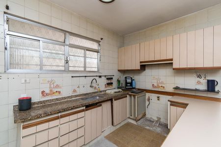 Casa à venda com 240m², 4 quartos e 4 vagasCozinha