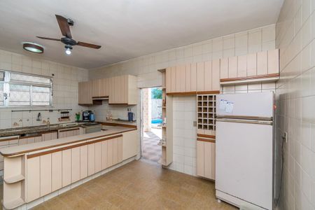 Casa à venda com 240m², 4 quartos e 4 vagasCopa