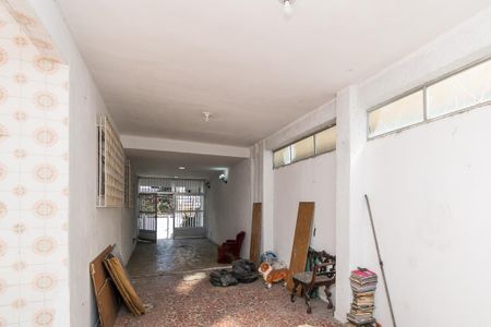 Casa à venda com 240m², 4 quartos e 4 vagasGaragem