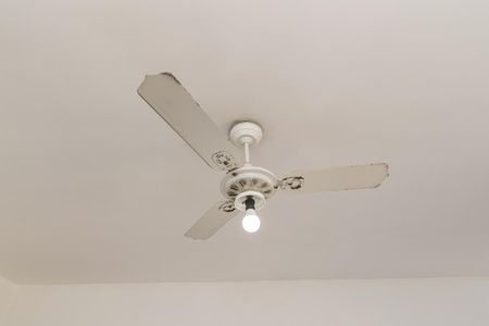 Casa à venda com 240m², 4 quartos e 4 vagasSuíte