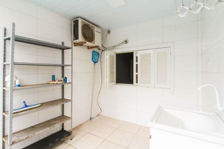 Casa para alugar com 111m², 3 quartos e 2 vagas Casa para alugar com 111m², 3 quartos e 2 vagasÁrea de Serviço