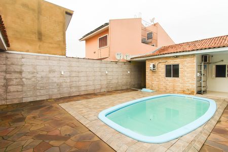 Casa para alugar com 111m², 3 quartos e 2 vagas Casa para alugar com 111m², 3 quartos e 2 vagasÁrea externa