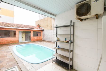 Casa para alugar com 111m², 3 quartos e 2 vagas Casa para alugar com 111m², 3 quartos e 2 vagasÁrea de Serviço