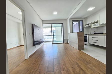 Sala de apartamento para alugar com 1 quarto, 53m² em Santo Amaro, São Paulo