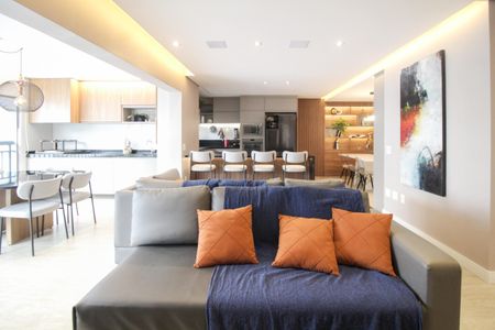 Apartamento à venda com 130m², 3 quartos e 2 vagas Apartamento à venda com 130m², 3 quartos e 2 vagasSala