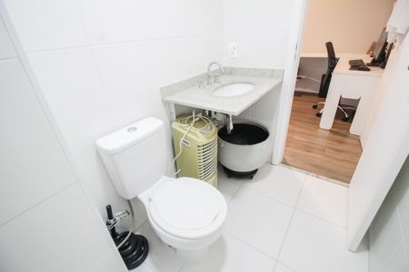 Apartamento à venda com 130m², 3 quartos e 2 vagas Apartamento à venda com 130m², 3 quartos e 2 vagasBanheiro 4 - Quarto Suite 3