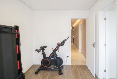 Apartamento à venda com 130m², 3 quartos e 2 vagas Apartamento à venda com 130m², 3 quartos e 2 vagasQuarto Suíte 2