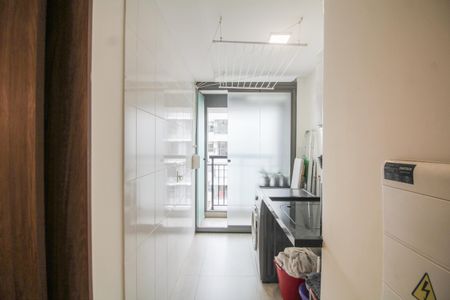 Apartamento à venda com 130m², 3 quartos e 2 vagas Apartamento à venda com 130m², 3 quartos e 2 vagasÁrea de Serviço