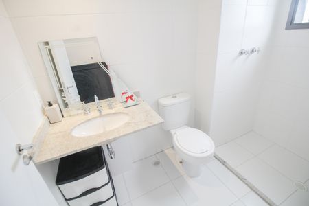 Apartamento à venda com 130m², 3 quartos e 2 vagas Apartamento à venda com 130m², 3 quartos e 2 vagasBanheiro 3 - Quarto Suite 2