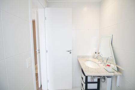 Apartamento à venda com 130m², 3 quartos e 2 vagas Apartamento à venda com 130m², 3 quartos e 2 vagasBanheiro 3 - Quarto Suite 2