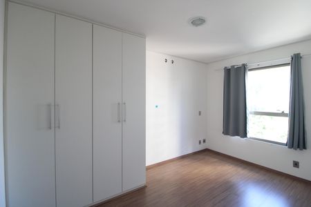 Apartamento para alugar com 69m², 2 quartos e 2 vagasSuíte