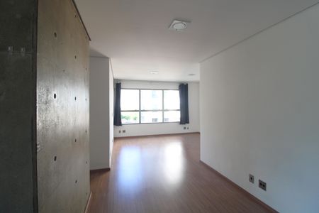 Apartamento para alugar com 69m², 2 quartos e 2 vagasSala