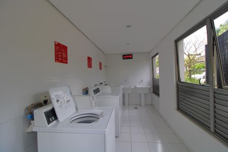 Apartamento para alugar com 69m², 2 quartos e 2 vagasLavanderia / área comum