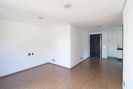 Apartamento para alugar com 69m², 2 quartos e 2 vagasSala