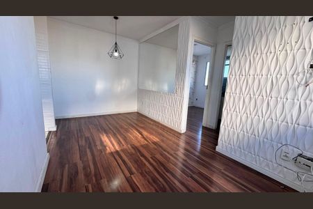 Sala de apartamento para alugar com 2 quartos, 42m² em Jardim do Lago, Osasco