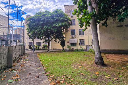 Apartamento à venda com 53m², 2 quartos e sem vagaÁrea comum