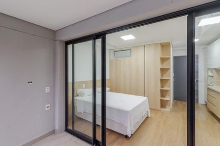 Studio à venda com 31m², 1 quarto e sem vagaSacada