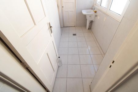 Apartamento para alugar com 133m², 3 quartos e 1 vagaÁrea de Serviço