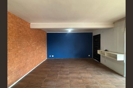 Casa para alugar com 3 quartos, 213m² em Rio Branco, Novo Hamburgo