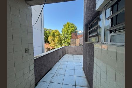 Casa à venda com 213m², 3 quartos e 1 vaga Casa à venda com 213m², 3 quartos e 1 vagaVaranda Suíte