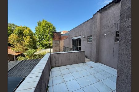 Casa à venda com 213m², 3 quartos e 1 vaga Casa à venda com 213m², 3 quartos e 1 vagaVaranda Suíte