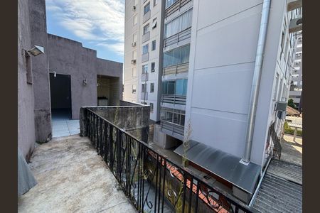 Casa à venda com 213m², 3 quartos e 1 vaga Casa à venda com 213m², 3 quartos e 1 vagaVaranda Suíte