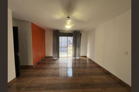 Casa à venda com 213m², 3 quartos e 1 vaga Casa à venda com 213m², 3 quartos e 1 vagaSuíte