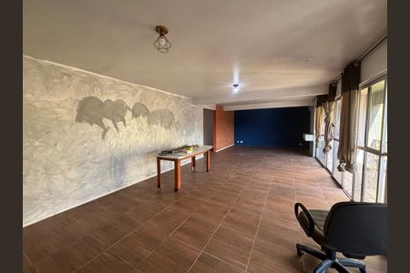 Casa à venda com 213m², 3 quartos e 1 vaga Casa à venda com 213m², 3 quartos e 1 vagaSala