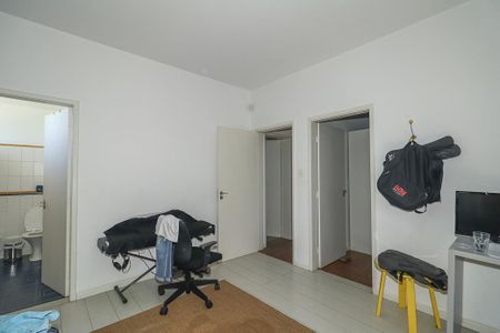 Casa à venda com 459m², 3 quartos e 3 vagasQuarto Suíte