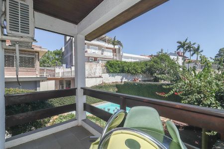 Casa à venda com 459m², 3 quartos e 3 vagasVaranda